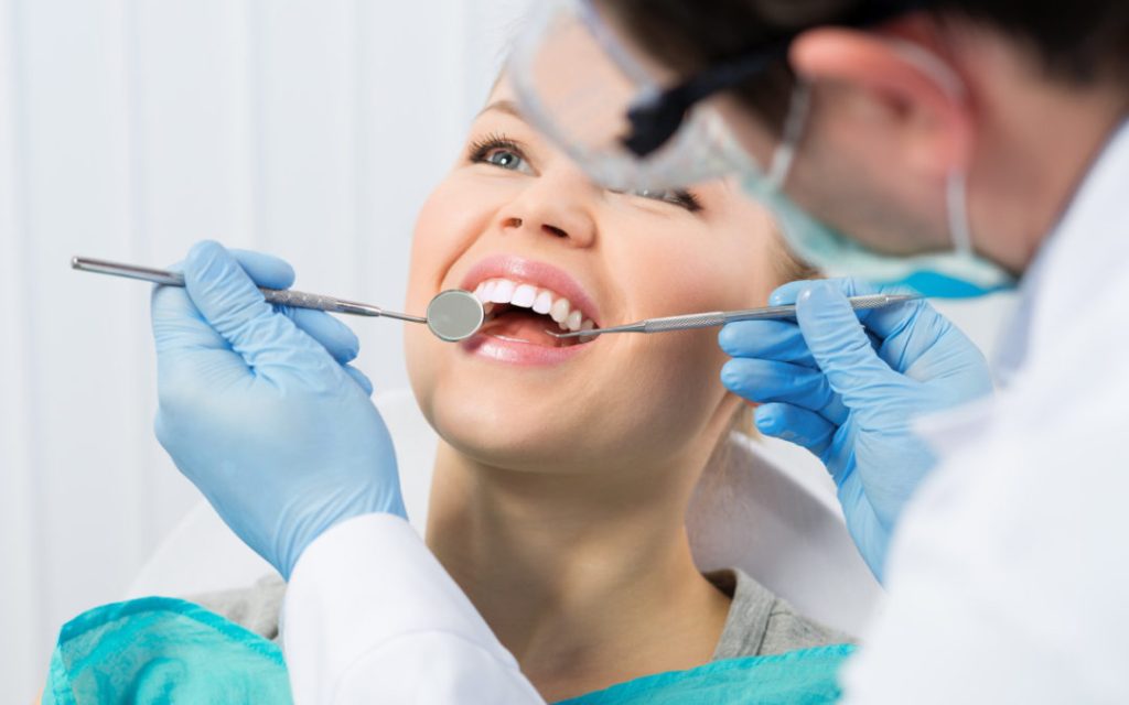 How to Choose the Right Dentist for Your Needs: A Comprehensive Guide